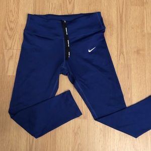 Nike Dri-fit cropped leggings dark purple